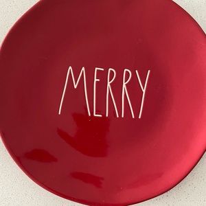 NEW RAE DUNN MERRY DINNER PLATE 8”